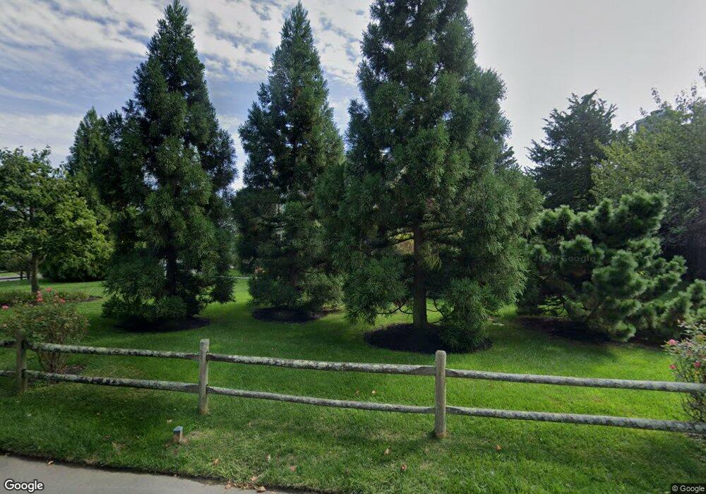 10 Oak Tree Ln, Rumson, NJ 07760 - photo 1