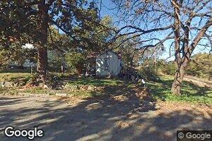 323 N Maple St, Carthage, MO 64836