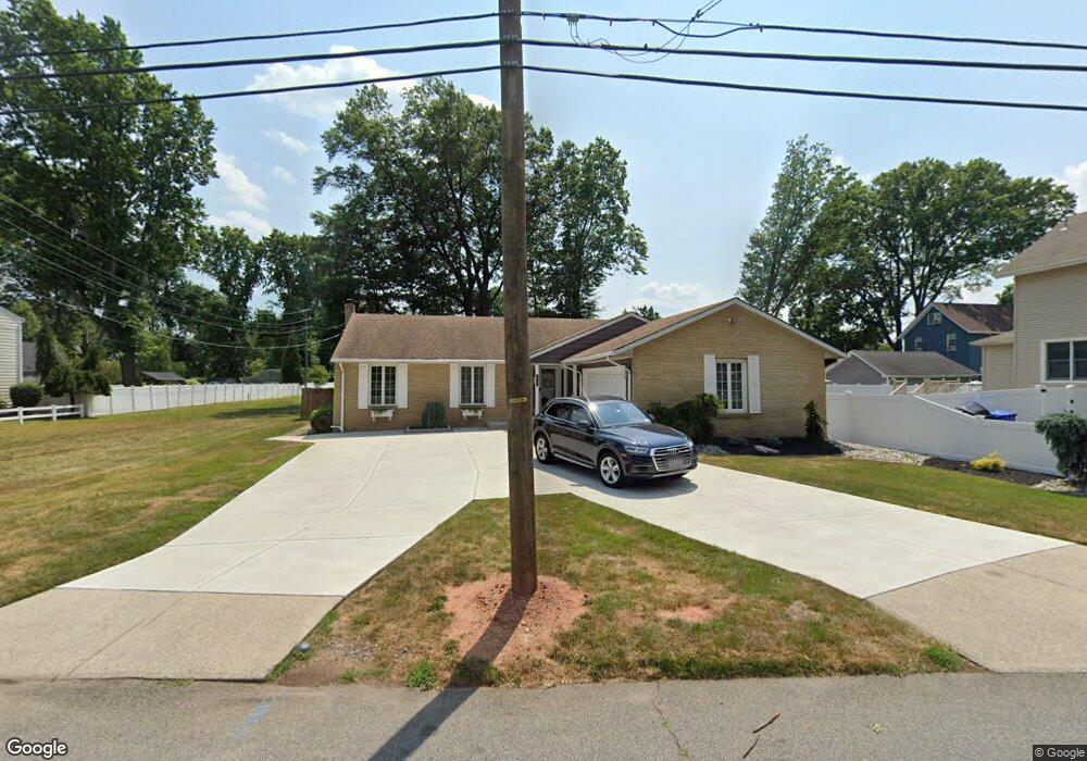 16 Debra Place, Sewaren, NJ 07077 - photo 1