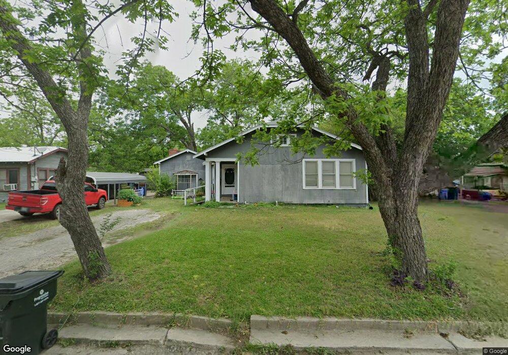 514 Bismark St, Seguin, TX 78155 - photo 1