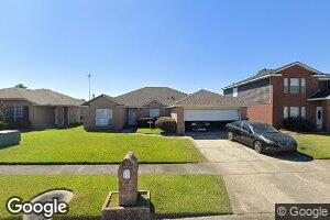 20 Larkspur Ln, Westwego, LA 70094