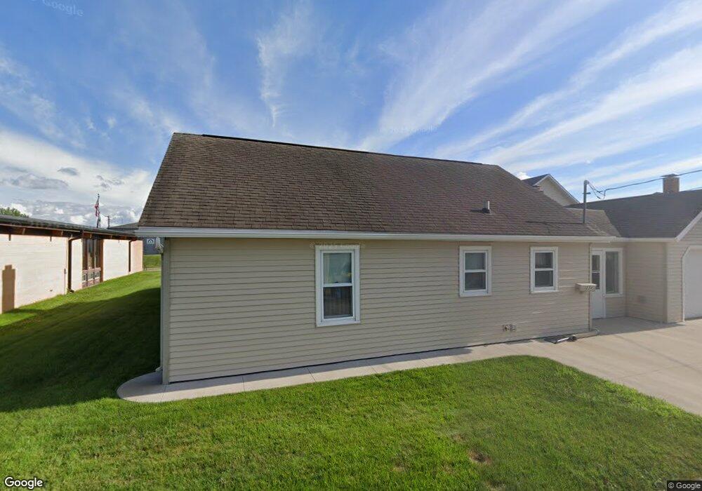 234 Main St, La Crescent, MN 55947 - photo 1