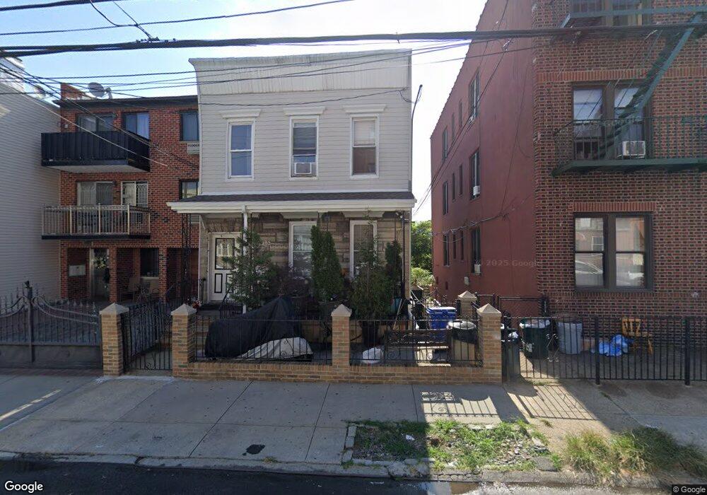 2523 44th St, Astoria, NY 11103 - photo 1