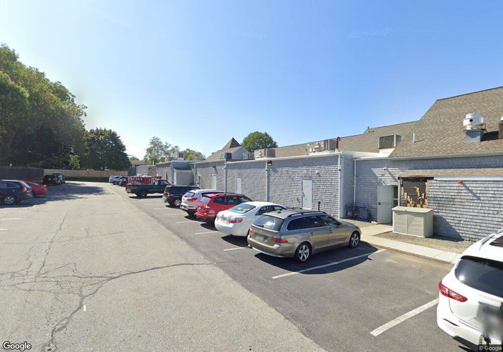 576 Metacom Ave unit 22, Bristol, RI 02809 - photo 1