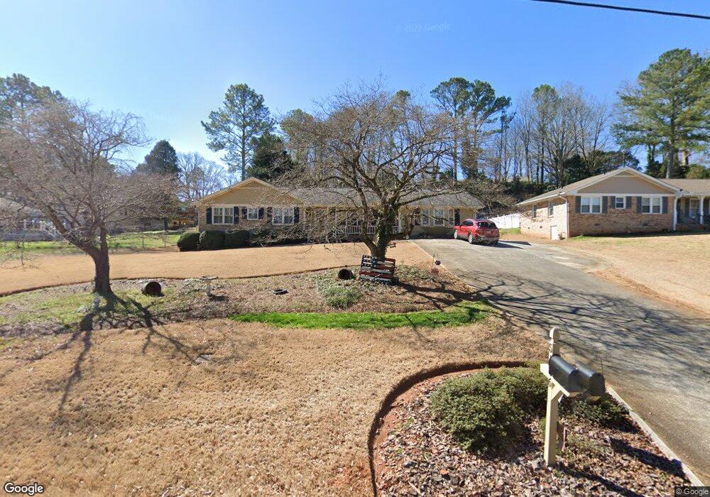 5186 Corinth Cir, Stone Mountain, GA 30087 - photo 1