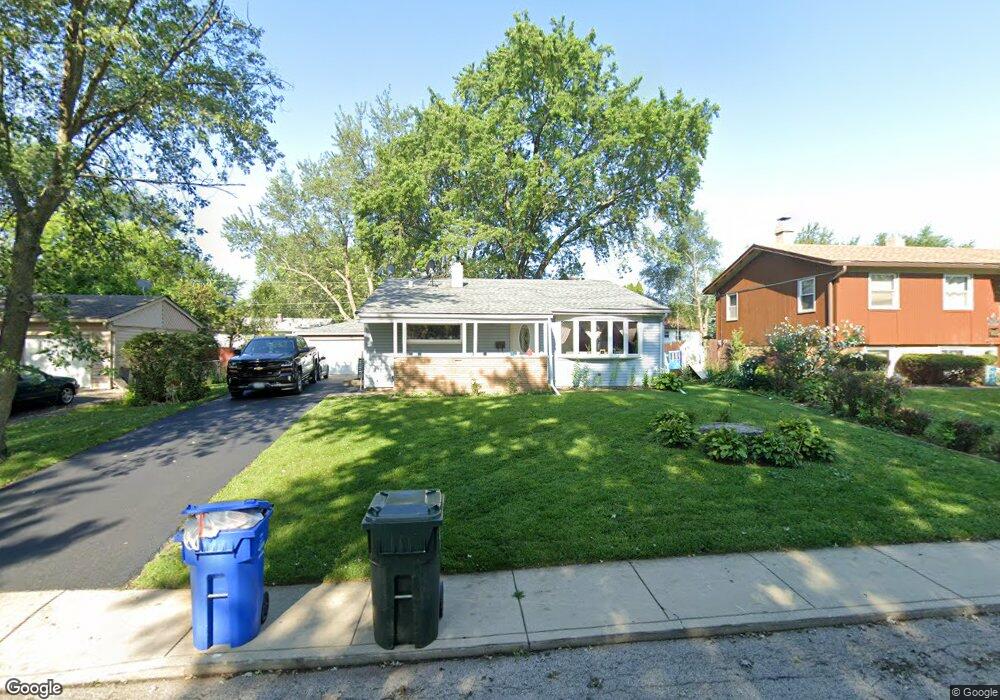 113 Pecos Cir, Carpentersville, IL 60110 - photo 1