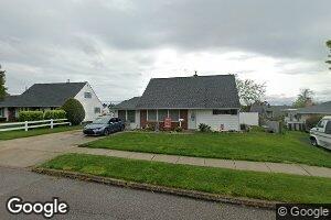 25 Curry Hill Rd, Levittown, PA 19057