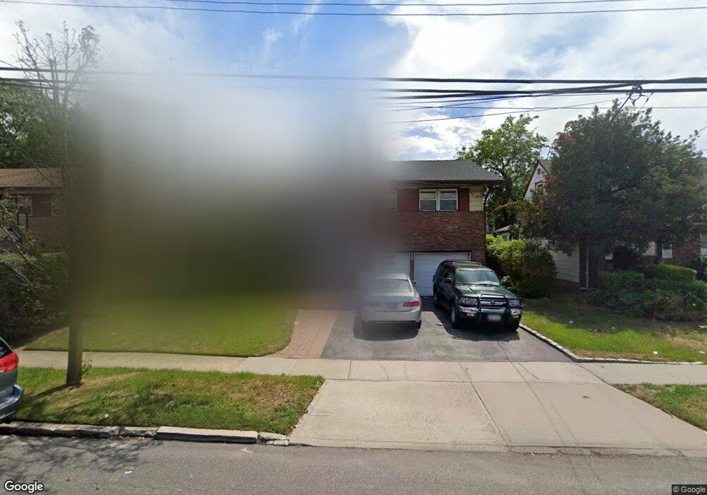 321 Argyle Rd, Cedarhurst, NY 11516 - photo 1