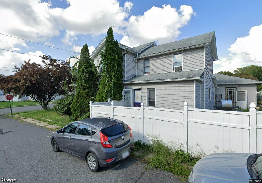 300 N Apple St, Dunmore, PA 18512 - photo 1