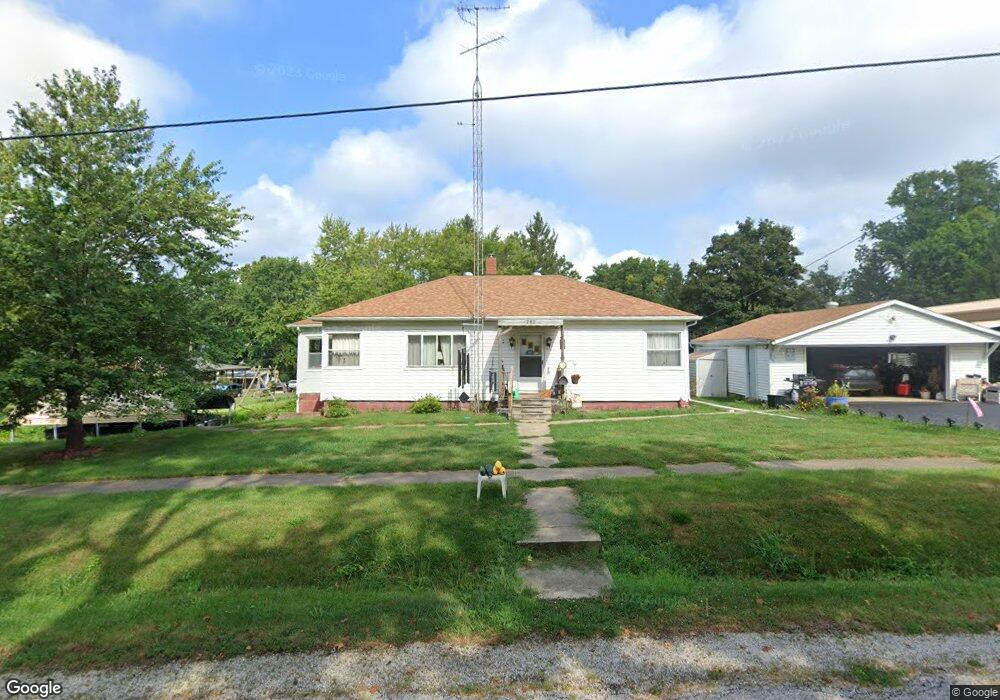 281 S Division St, Virginia, IL 62691 - photo 1