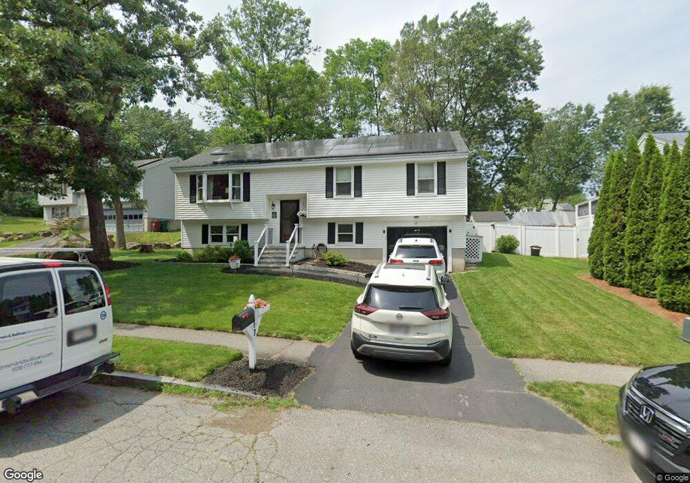 17 Toupi Ln, Lowell, MA 01854 - photo 1