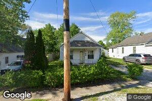 109 E Ebony St, Thayer, IL 62689