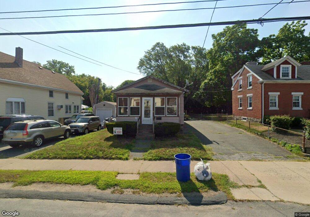 40 Lynn St, Peabody, MA 01960 - photo 1