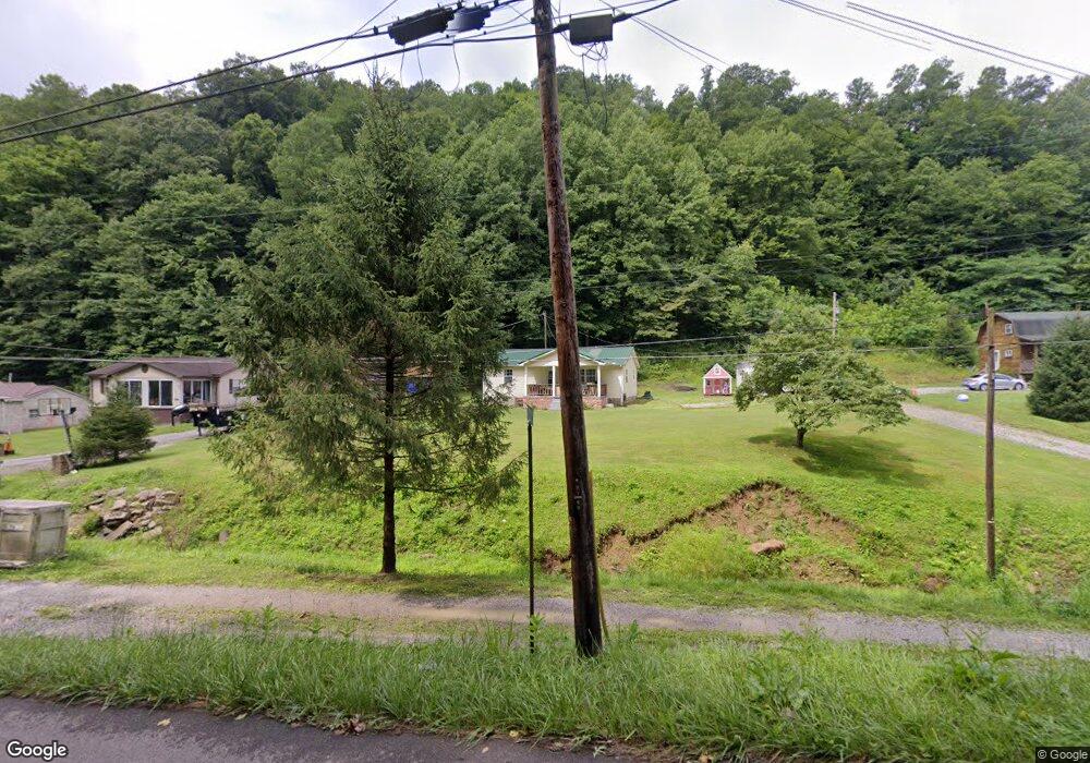 17 Rabbit Run Rd, Verdunville, WV 25649 - photo 1