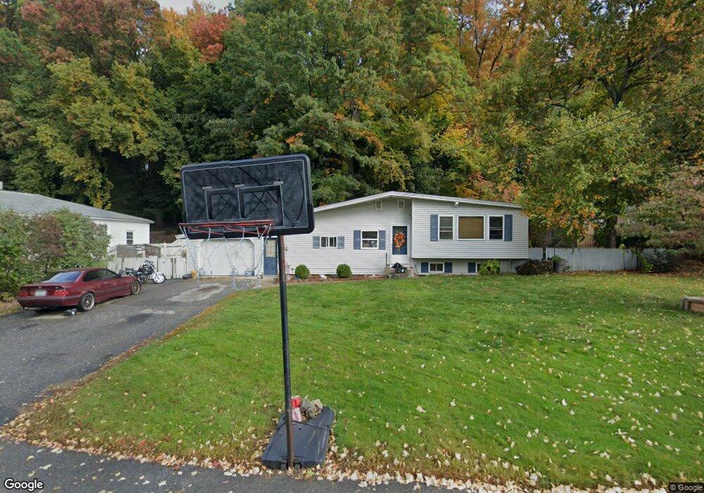 29 Cottage Rd, Manchester, NH 03103 - photo 1