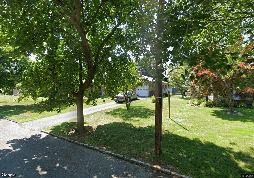 2209 Old Farm Rd, Scotch Plains, NJ 07076 - photo 1