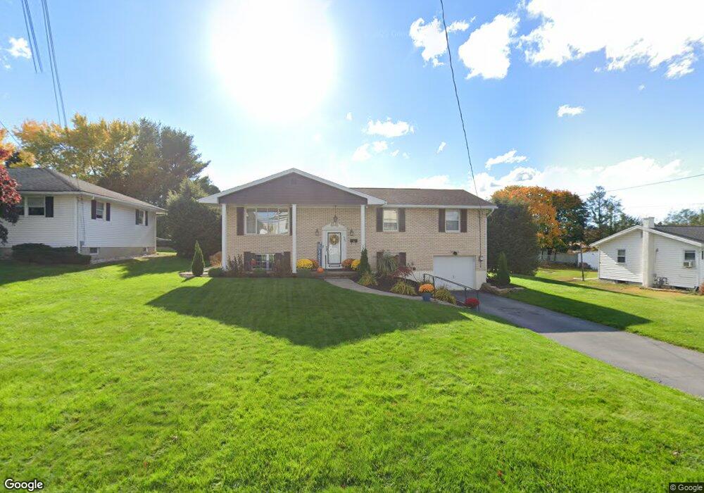 649 E Scott St, Olyphant, PA 18447 - photo 1