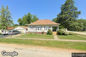 107 E B St, Alpha, IL 61413