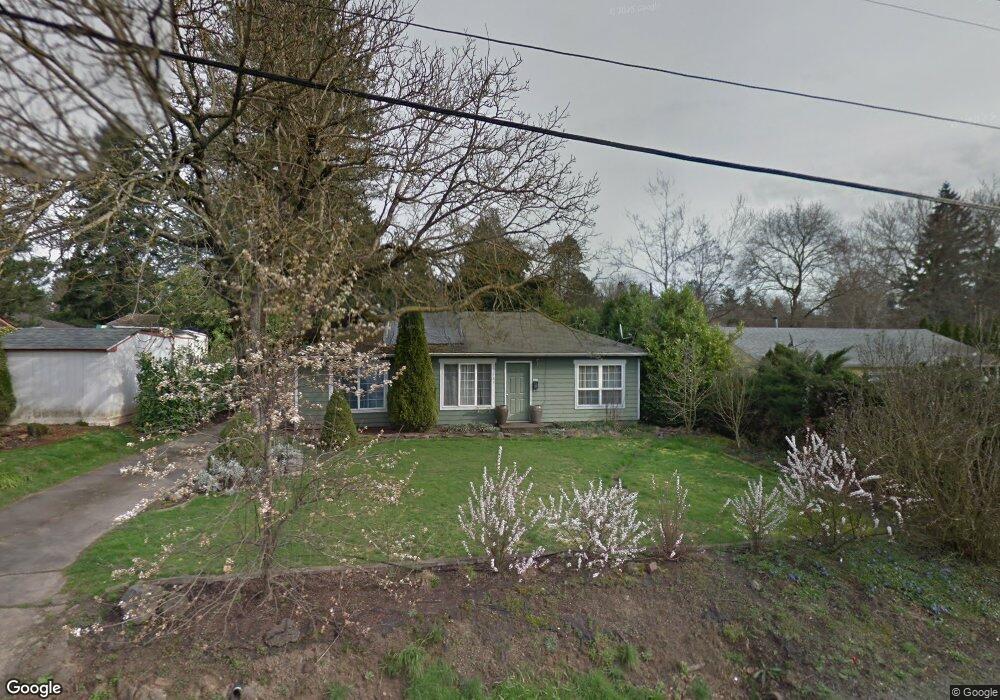 13045 SW Walker Rd, Beaverton, OR 97005 - photo 1