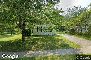47 West St, Newfane, VT 05301