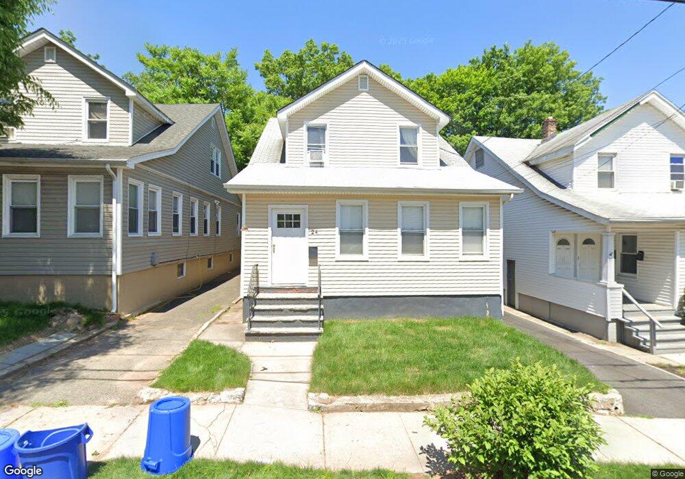 24 Berkeley St, Maplewood, NJ 07040 - photo 1