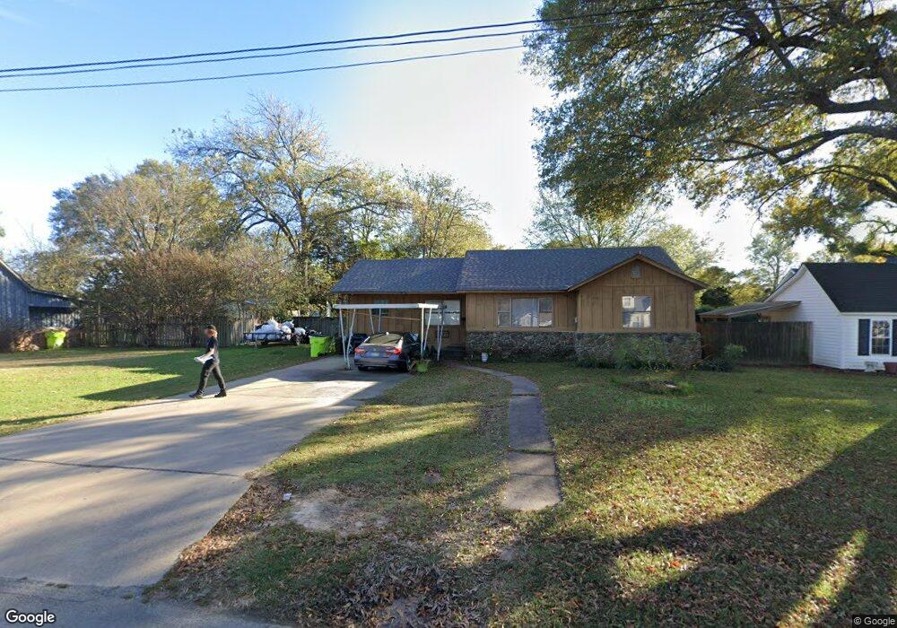 507 W 10th St, Stuttgart, AR 72160 - photo 1