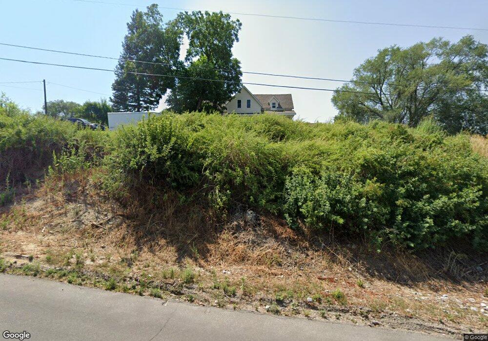 110 E 100 S, Hyrum, UT 84319 - photo 1