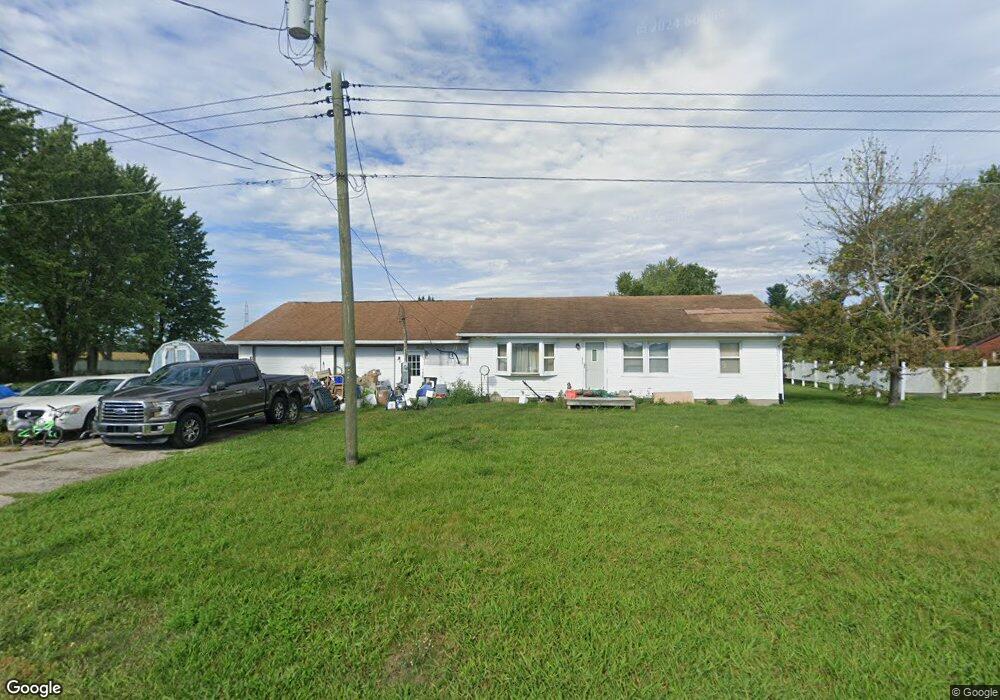 5405 Wolfe Rd, Lima, OH 45807 - photo 1