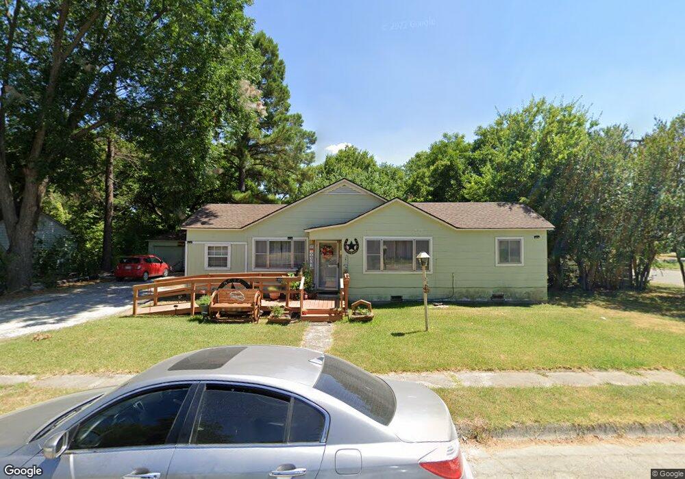 1400 Lanius St, Gainesville, TX 76240 - photo 1