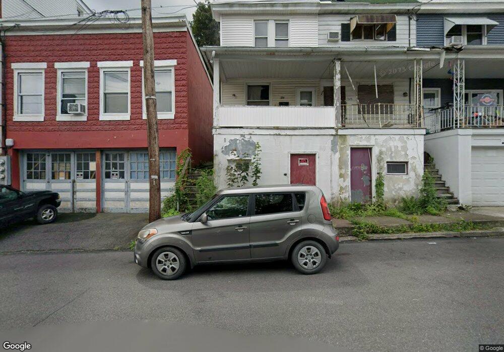 726 Walnut St, Ashland, PA 17921 - photo 1