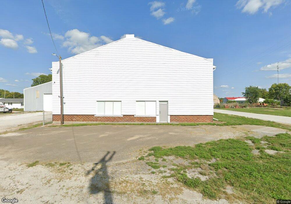 101 N Carico St unit 1, Tuscola, IL 61953 - photo 1