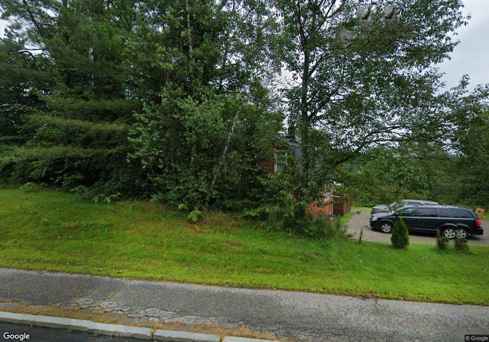 766 Union St unit 4, Littleton, NH 03561 - photo 1