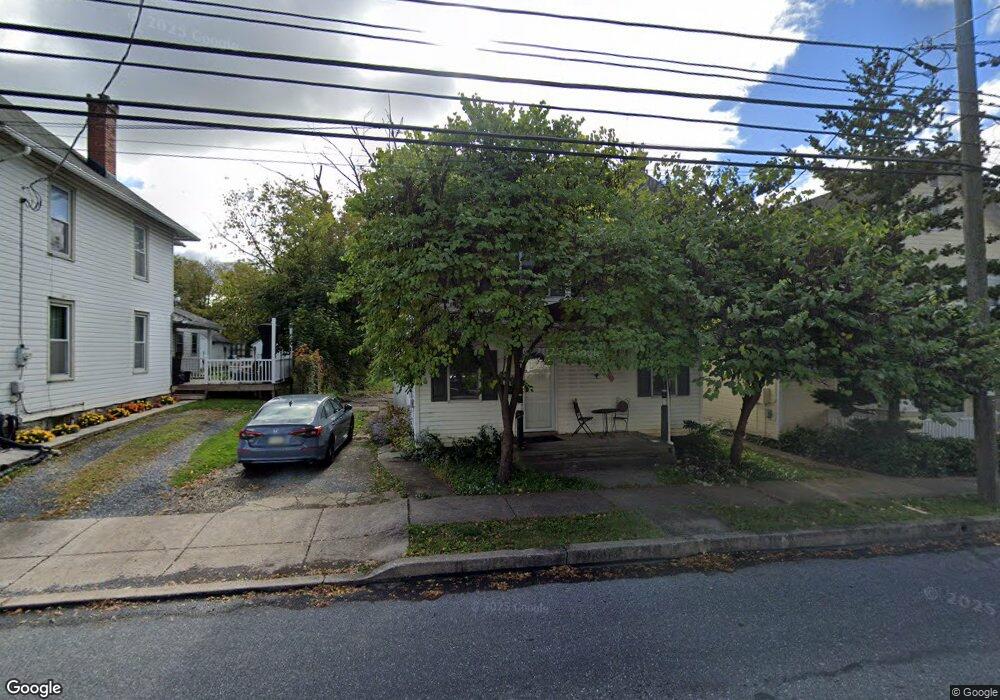 326 E Derry Rd, Hershey, PA 17033 - photo 1