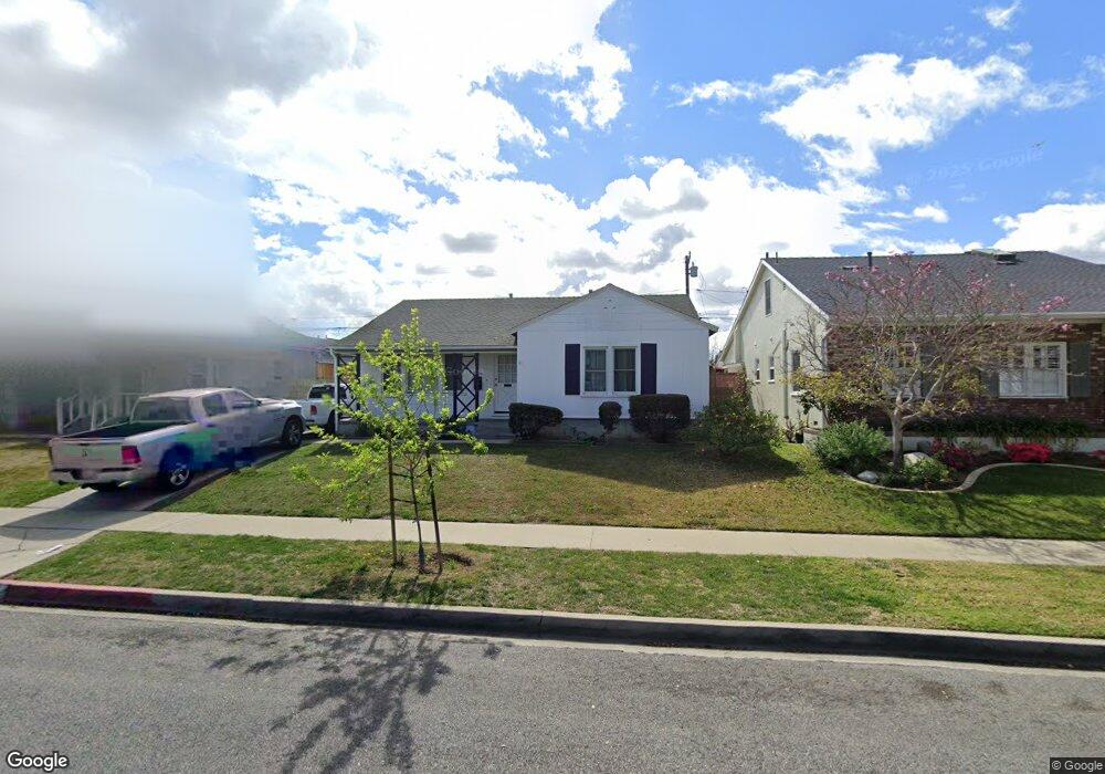 2806 Bomberry St, Lakewood, CA 90712 - photo 1