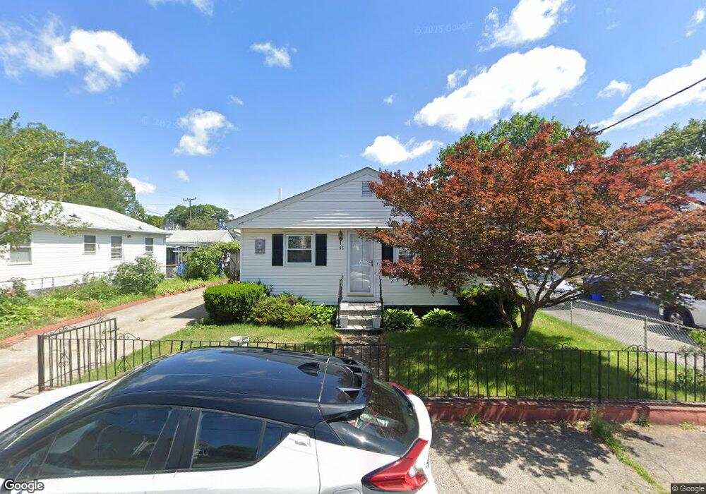 45 Chandler Ave, Pawtucket, RI 02860 - photo 1