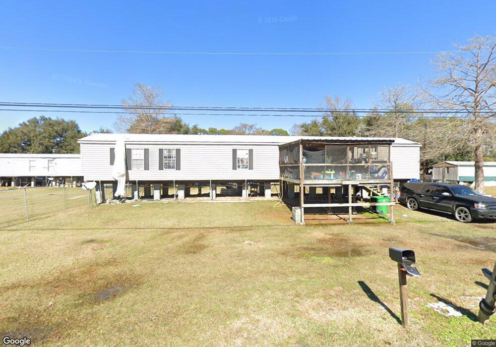 505 Pearl St unit 3, Delcambre, LA 70528 - photo 1