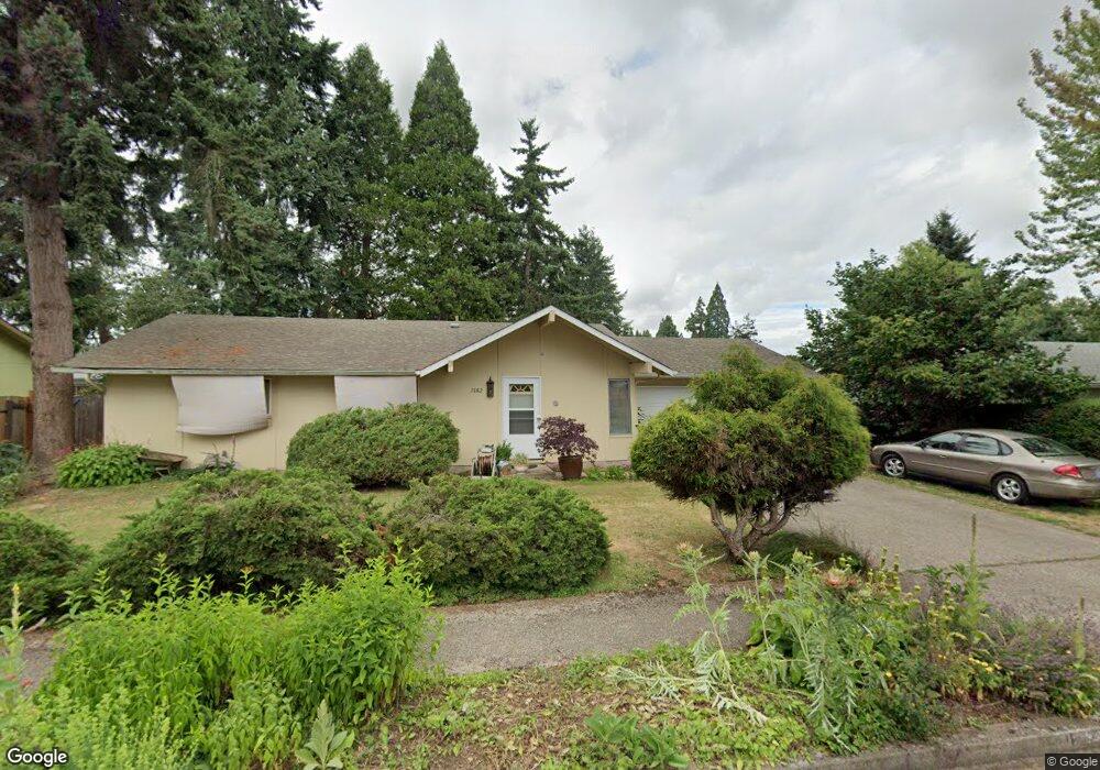 1882 Princeton Dr, Eugene, OR 97405 - photo 1