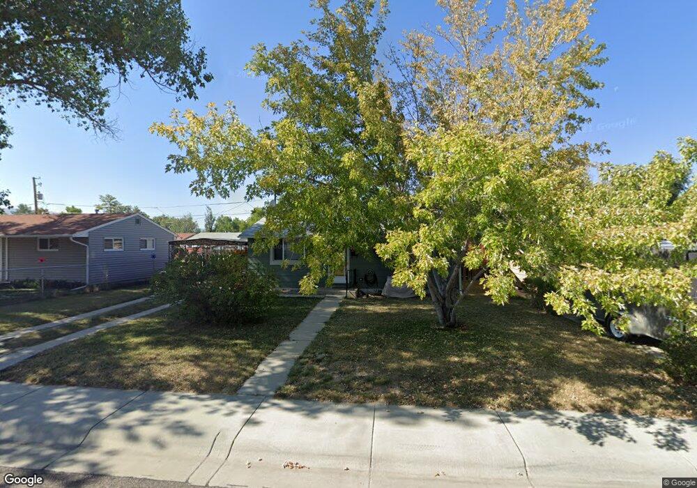 1502 Kit Carson Ave, Casper, WY 82604 - photo 1