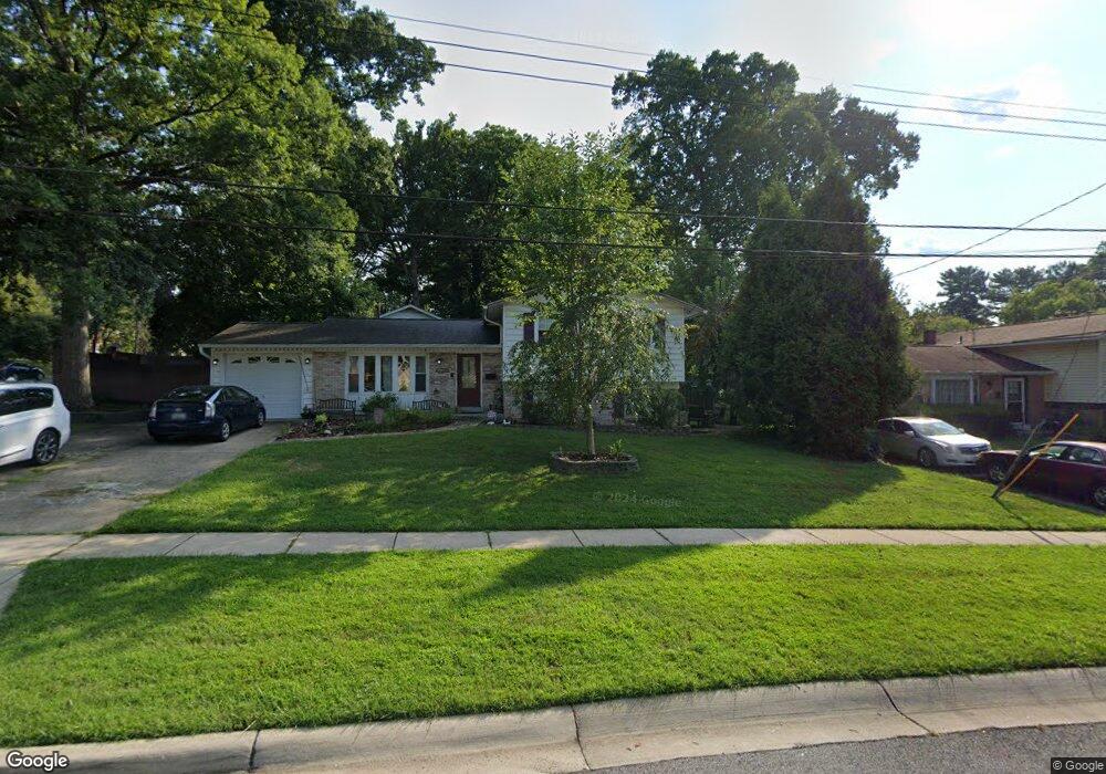 4300 Merton Rd, Rockville, MD 20853 - photo 1