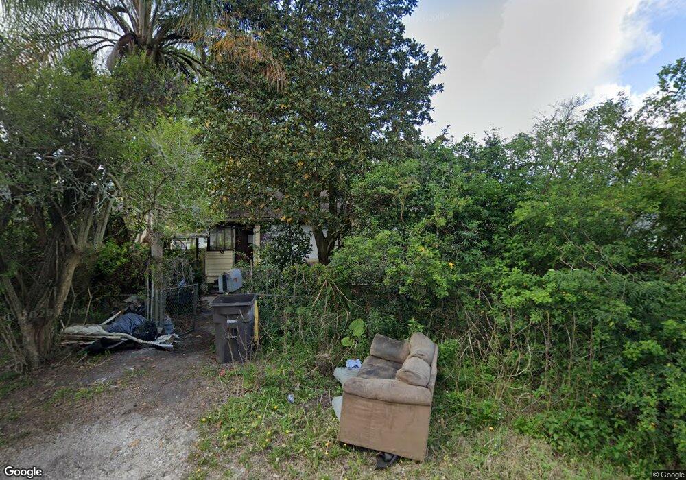 4550 Hercules Ave, Jacksonville, FL 32205 - photo 1