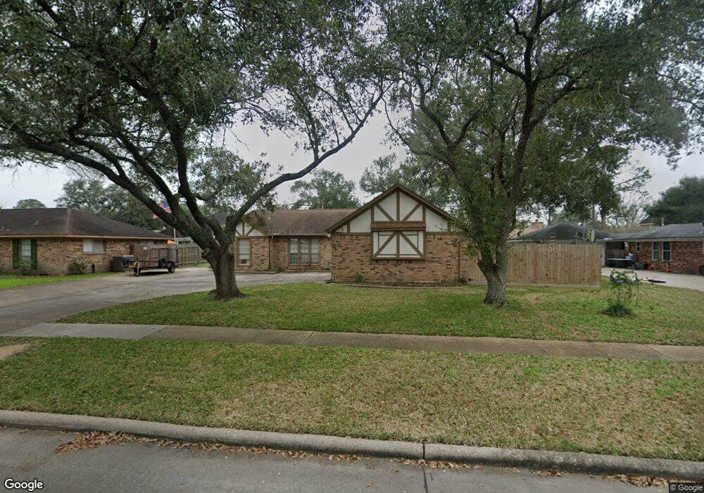 2403 Harwell Cir, Alvin, TX 77511 - photo 1