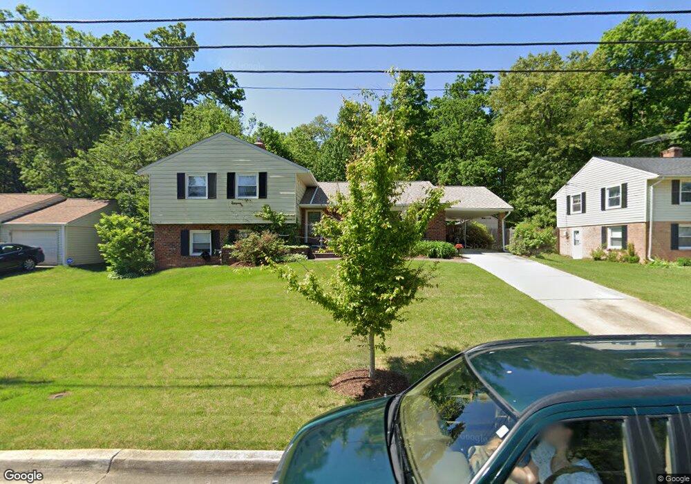 3011 Chapel View Dr, Beltsville, MD 20705 - photo 1