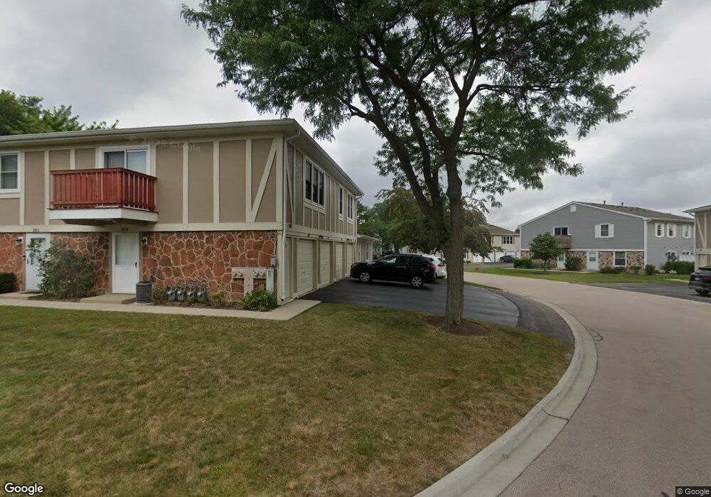 261 Nantucket Harbor unit 160, Schaumburg, IL 60193 - photo 1