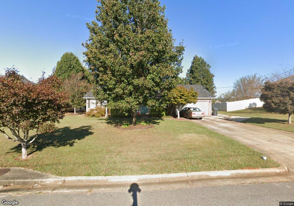 58 Raegan Ln, Weaver, AL 36277 - photo 1