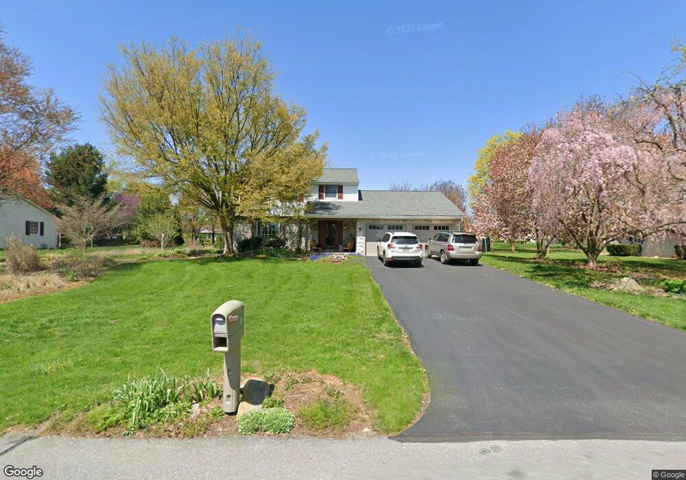 15 Runway Ave, New Holland, PA 17557 - photo 1