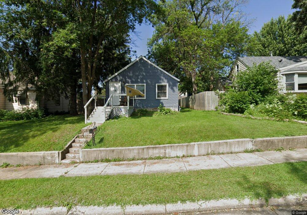 711 Saint Thomas Ave, Albert Lea, MN 56007 - photo 1