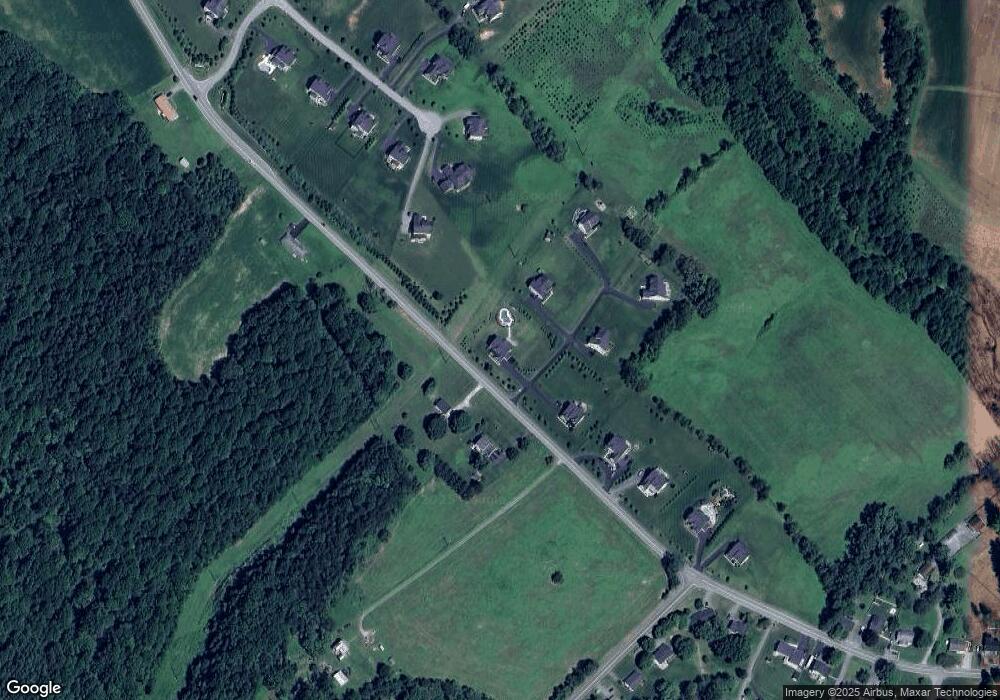 670 Infinity Dr, Eldersburg, MD 21784 - photo 1