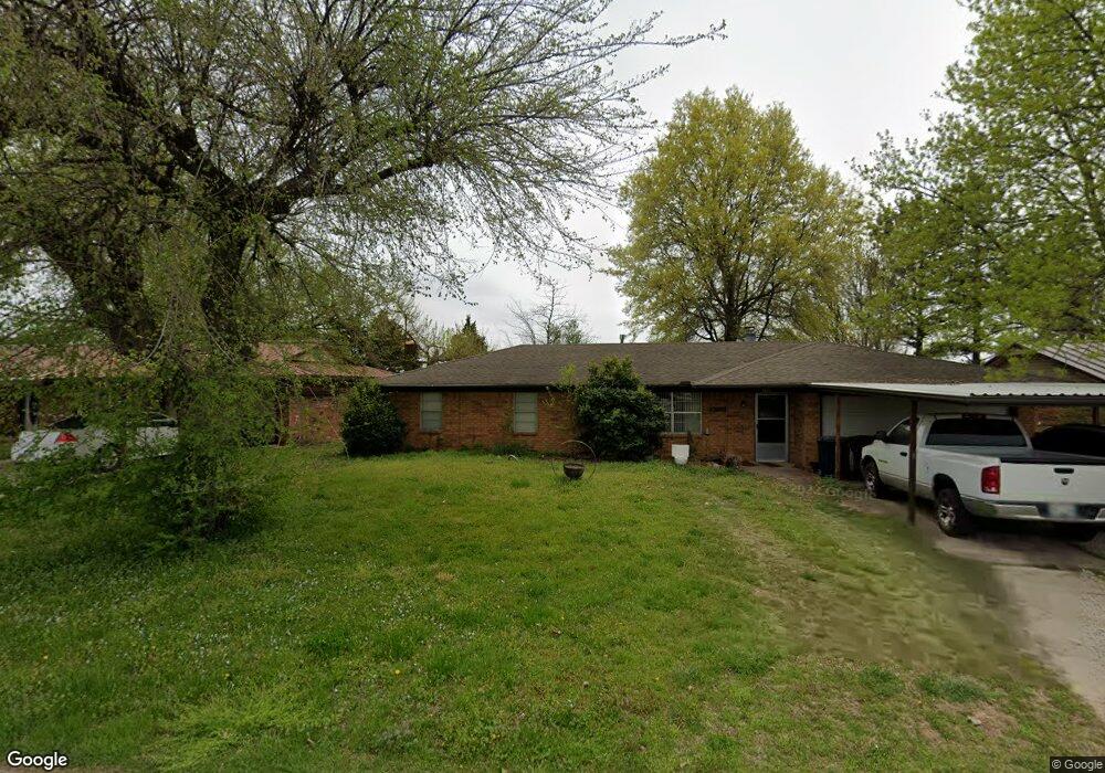 2905 Franklin Dr, Shawnee, OK 74804 - photo 1