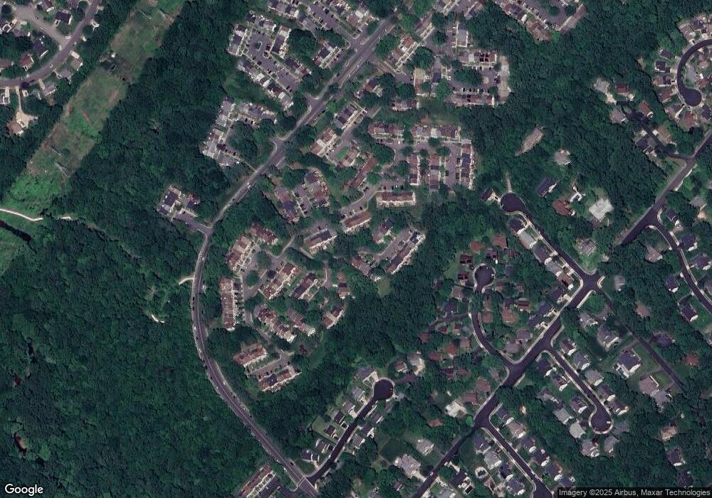 9264 Card Frst Ln unit 301, Lorton, VA 22079 - photo 1