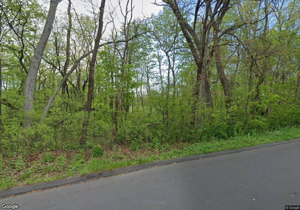 544 Oak Ave, Cheshire, CT 06410 - photo 1